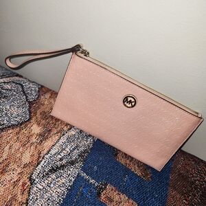 Michael Kors Wristlet
